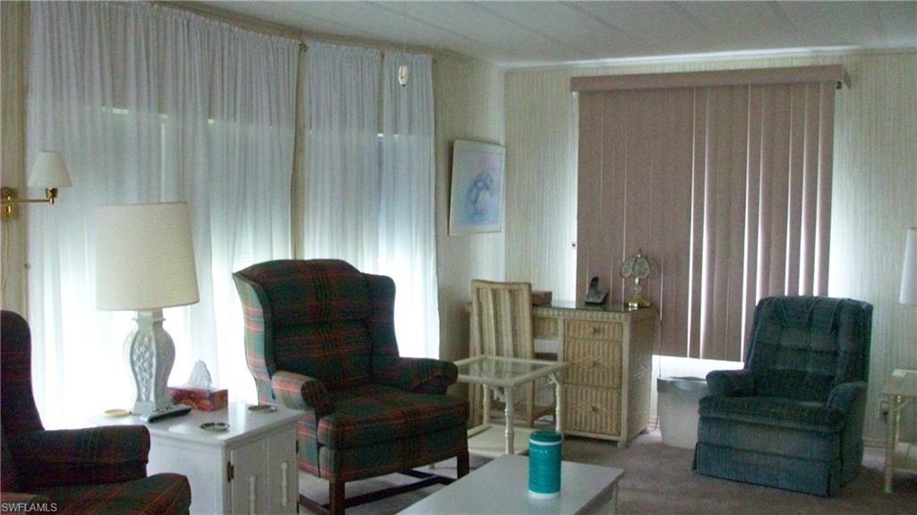 CRYSTAL LAKES - Residential
