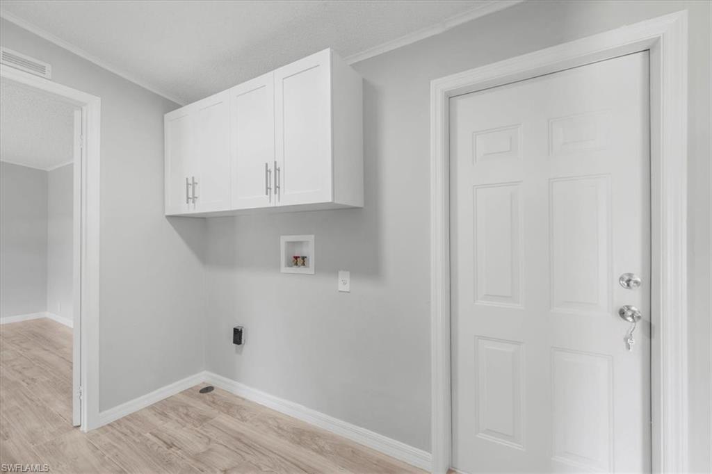 BRIDLEWOOD - Residential