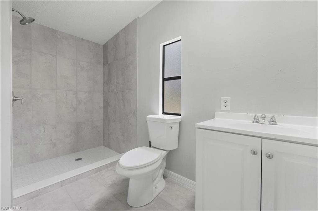 BRIDLEWOOD - Residential