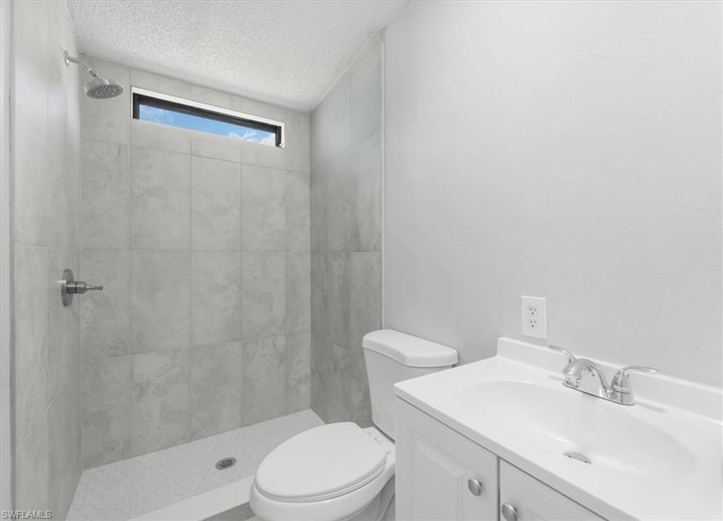 BRIDLEWOOD - Residential