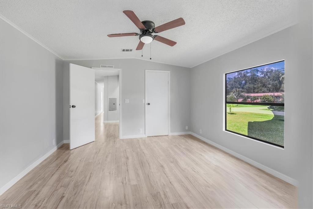 BRIDLEWOOD - Residential