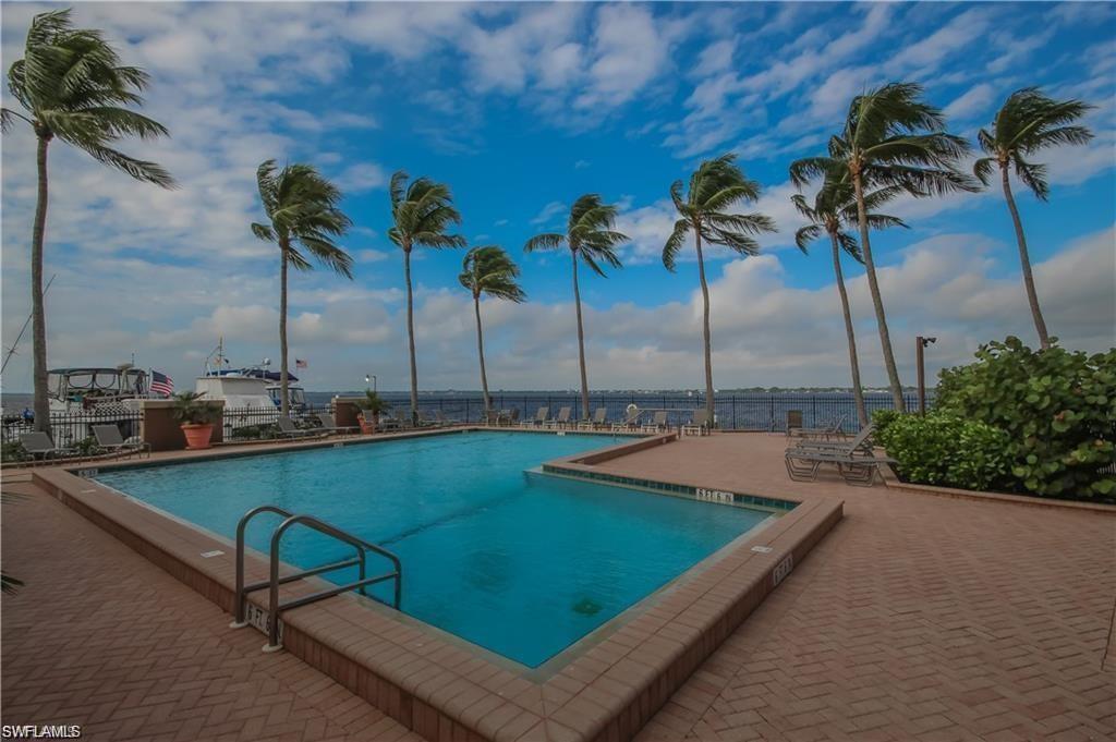 POINTE ROYALE - Residential