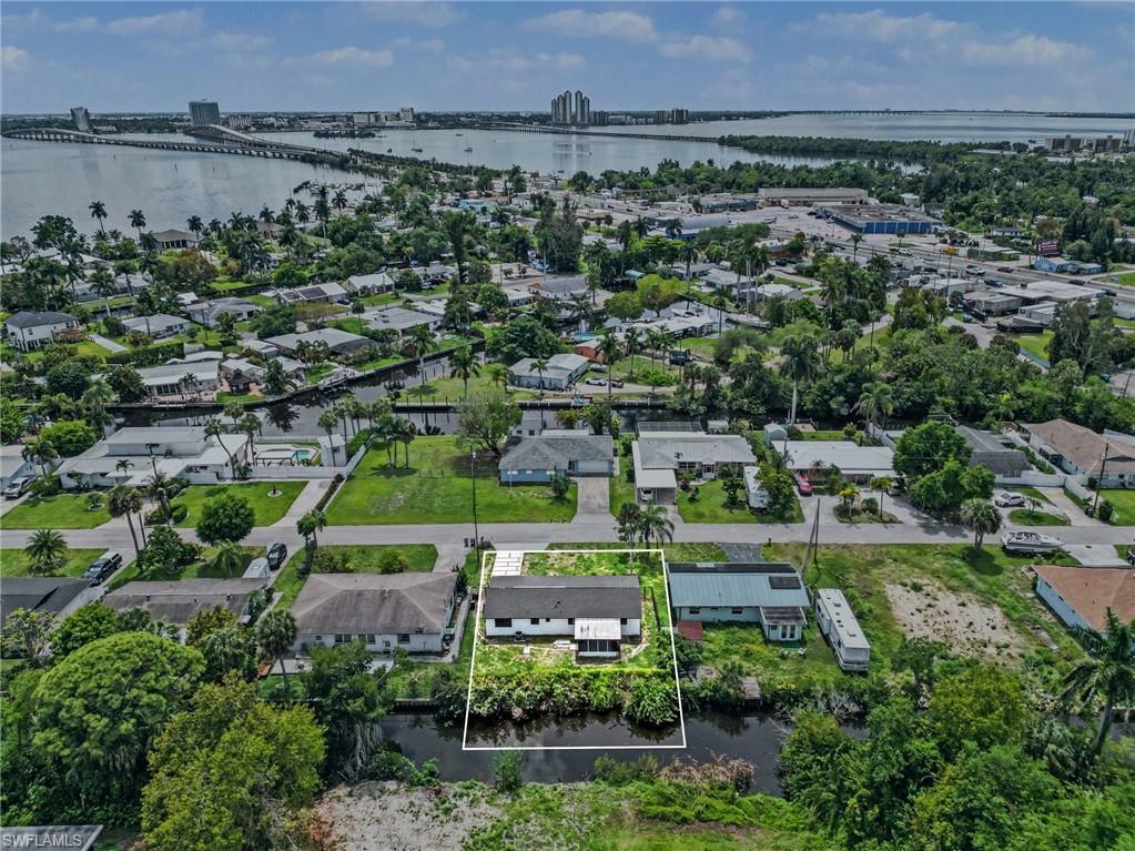 HOLEUSA ESTATES - Residential