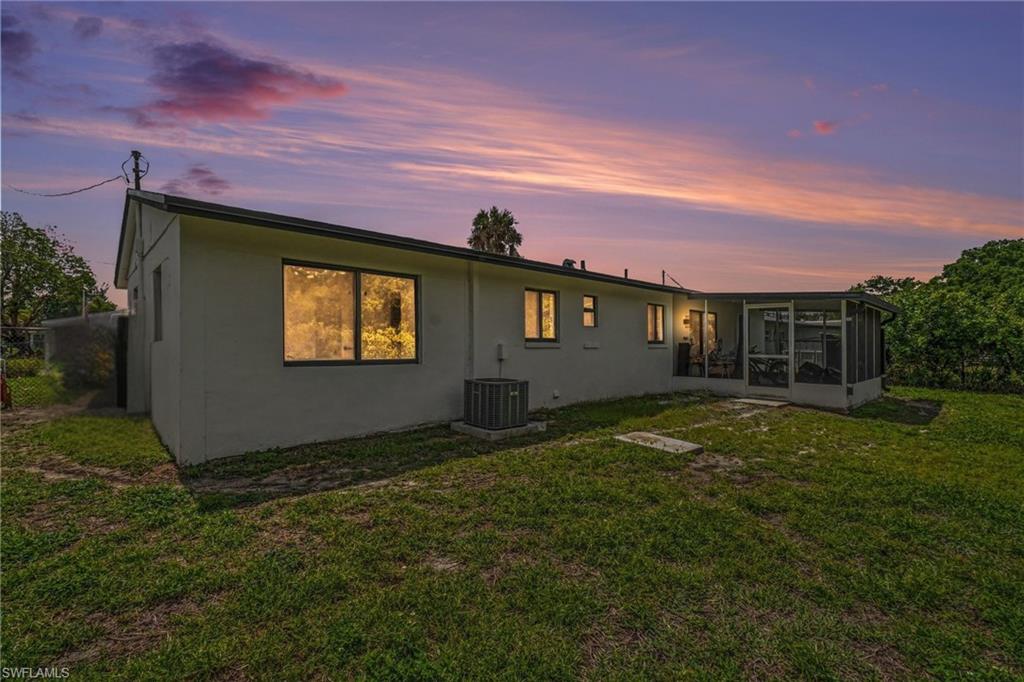 HOLEUSA ESTATES - Residential