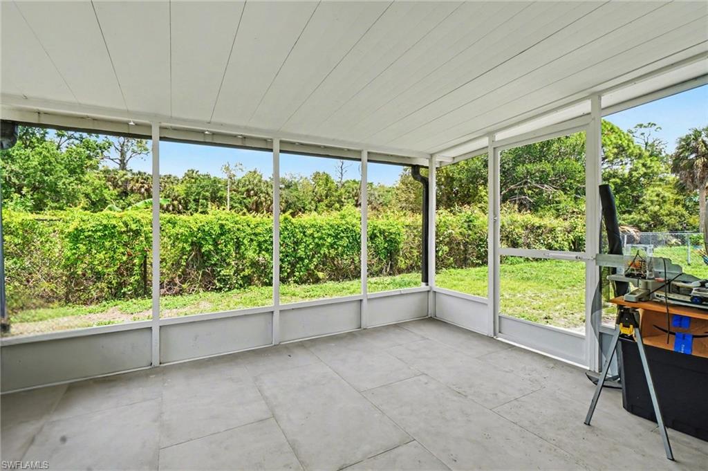 HOLEUSA ESTATES - Residential