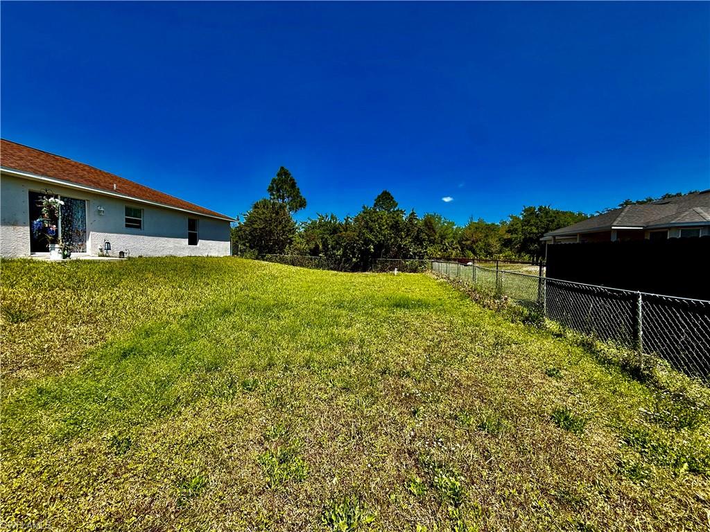 LEHIGH ACRES - Residential