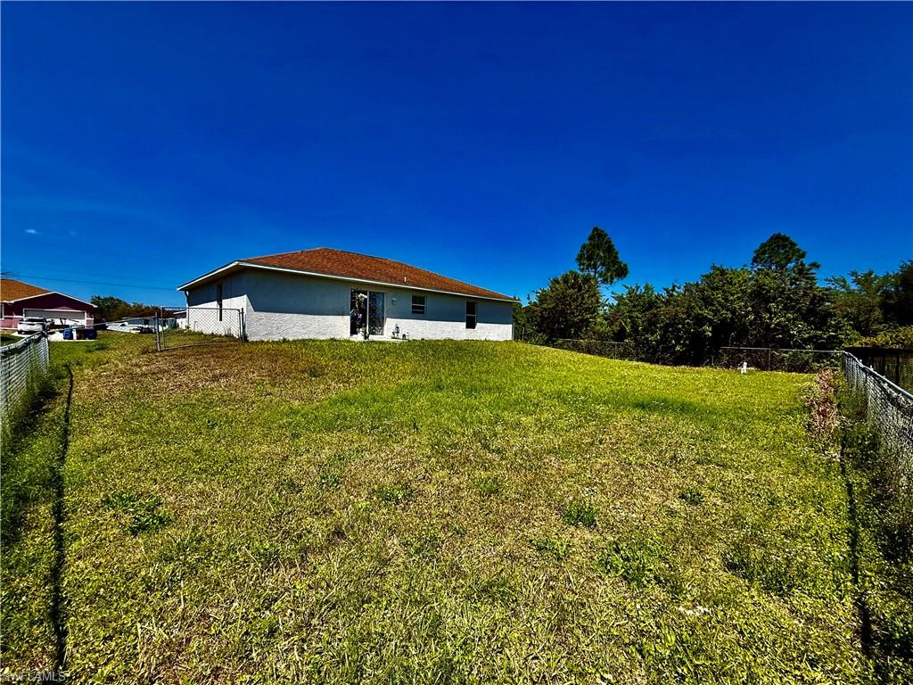 LEHIGH ACRES - Residential