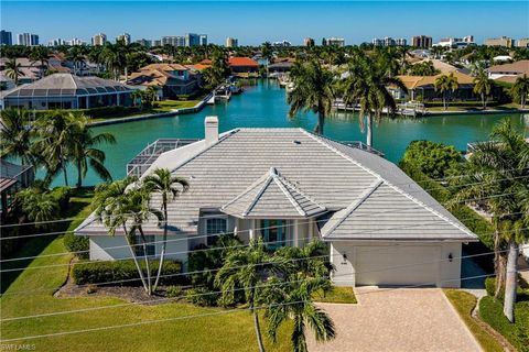 490 S Heathwood DR MARCO ISLAND FL 34145