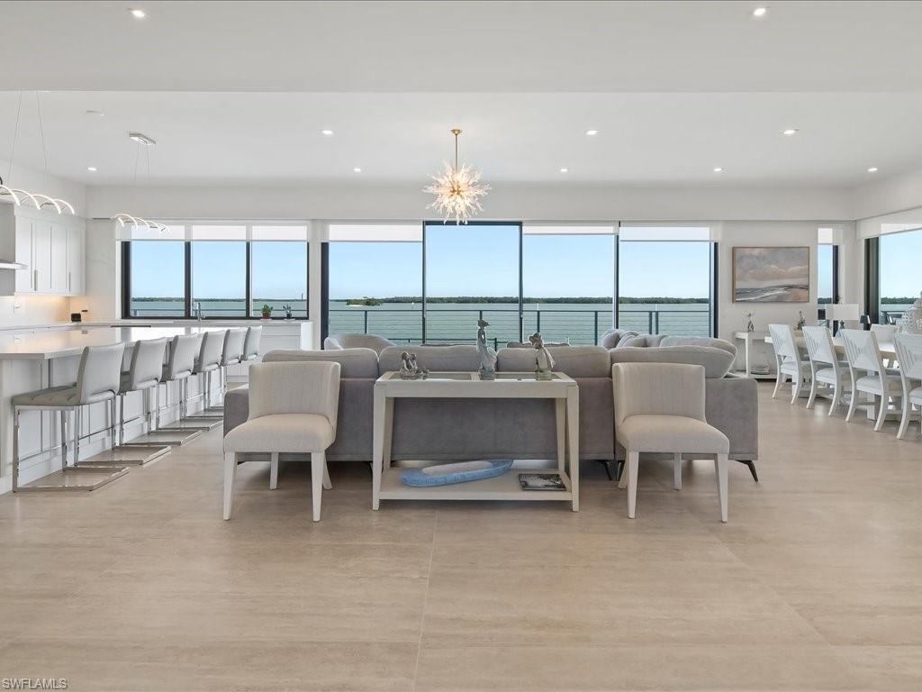 MARCO BEACH - Residential