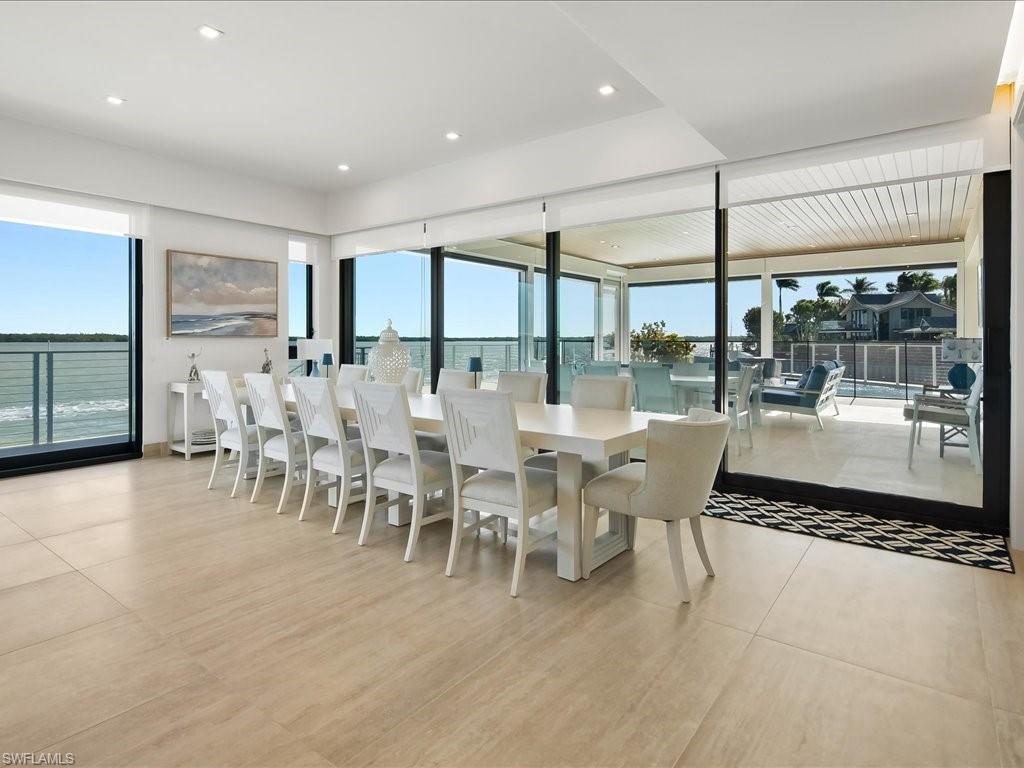 MARCO BEACH - Residential