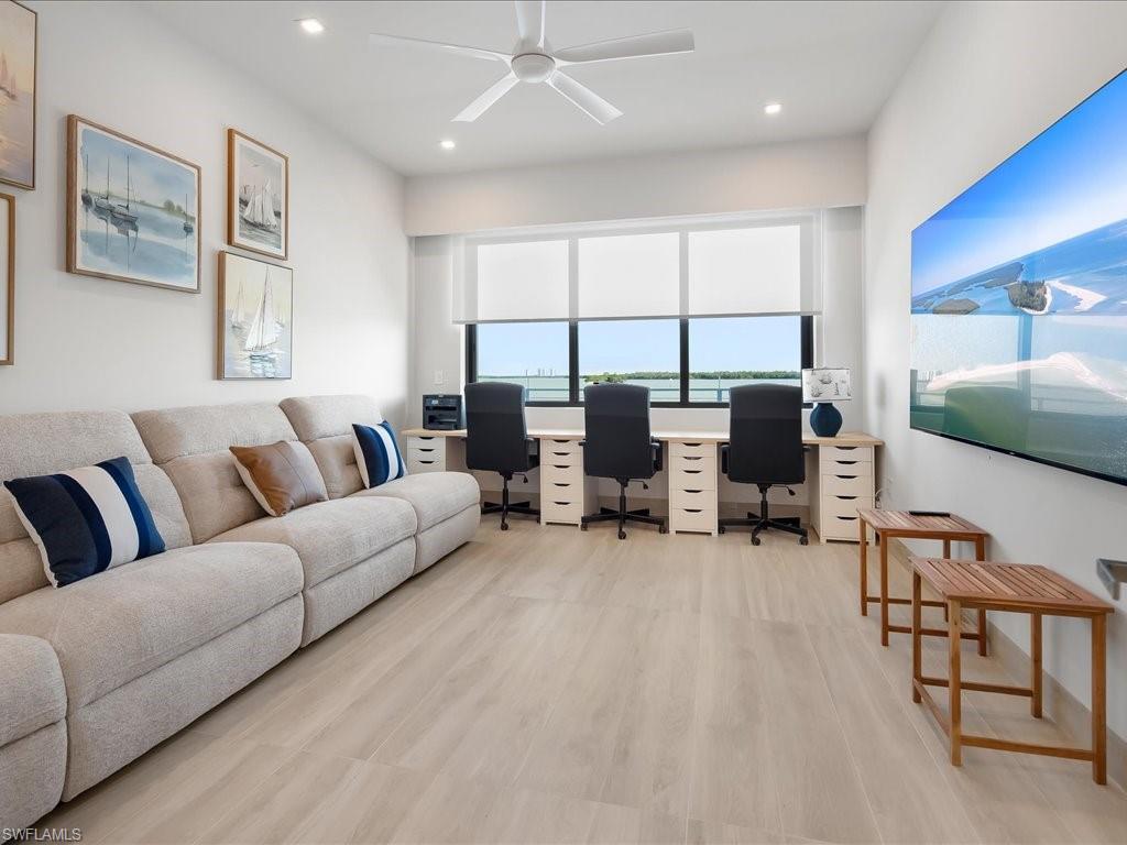 MARCO BEACH - Residential