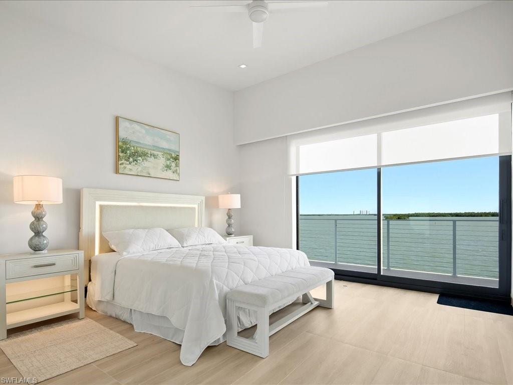 MARCO BEACH - Residential