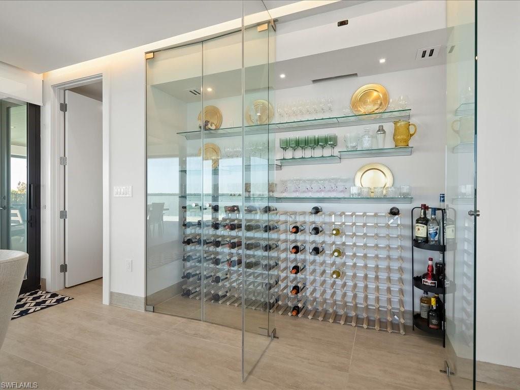 MARCO BEACH - Residential