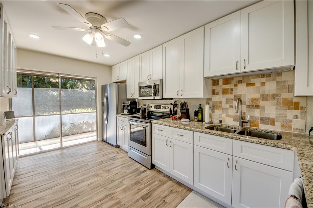 ROYAL WOODS - Residential