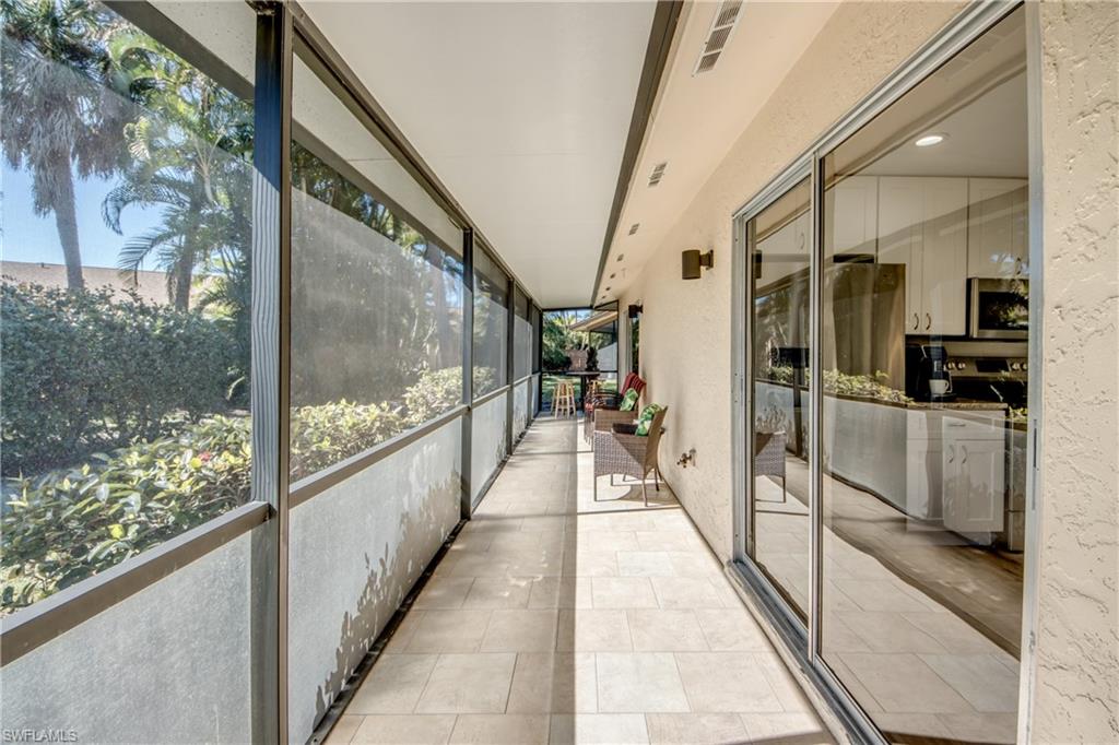 ROYAL WOODS - Residential