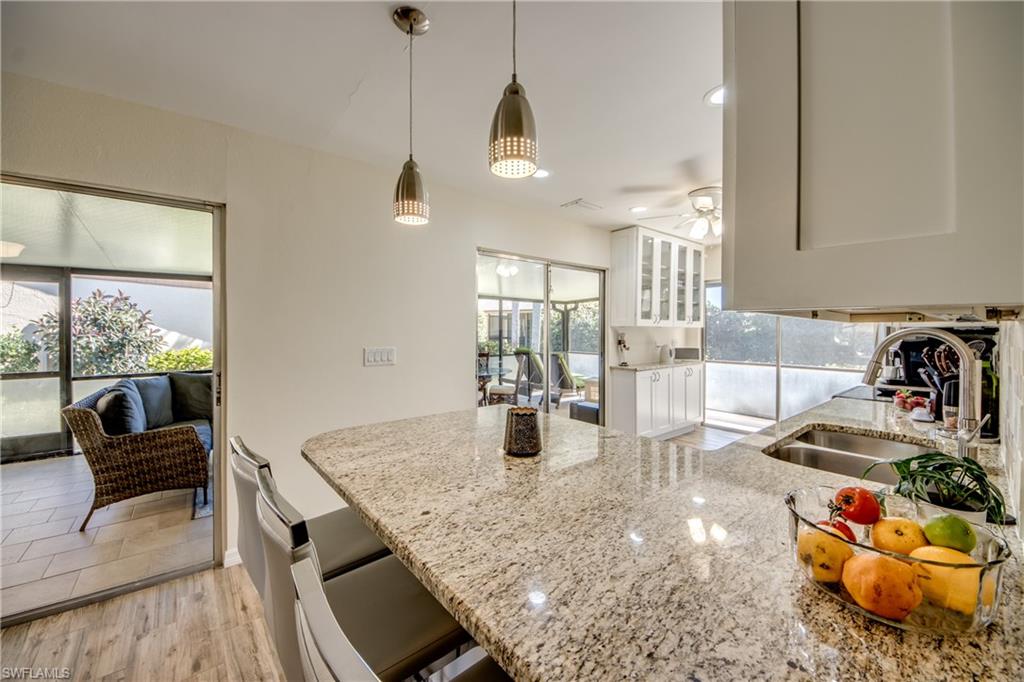 ROYAL WOODS - Residential