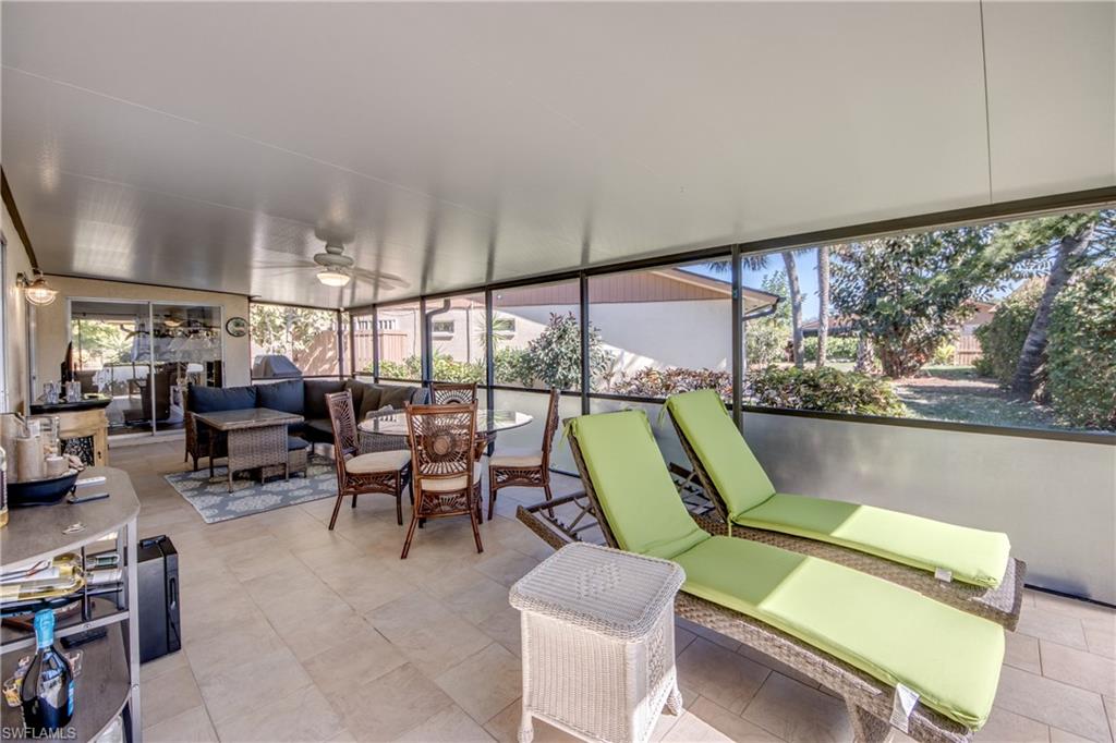 ROYAL WOODS - Residential