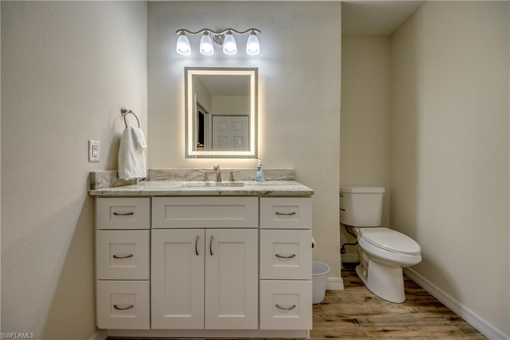 ROYAL WOODS - Residential