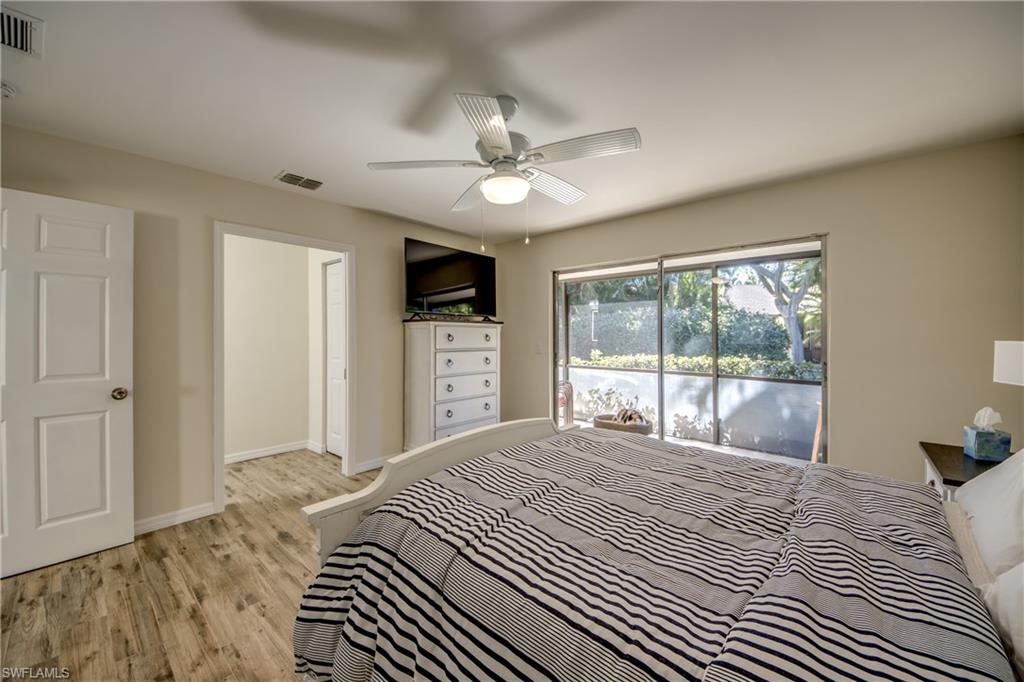 ROYAL WOODS - Residential