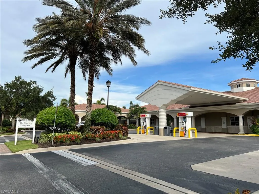 Bonita Springs, Florida 34135, United States, 3 Bedrooms Bedrooms, ,3 BathroomsBathrooms,Residential,Active,117913