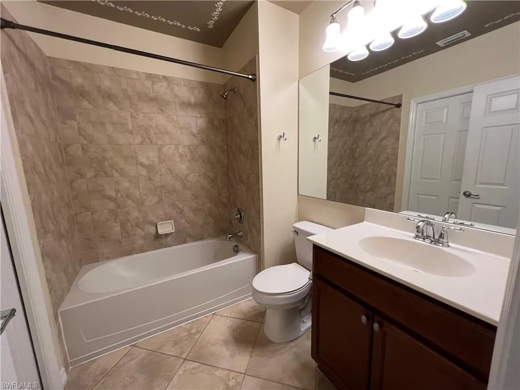 Bonita Springs, Florida 34135, United States, 3 Bedrooms Bedrooms, ,3 BathroomsBathrooms,Residential,Active,117913