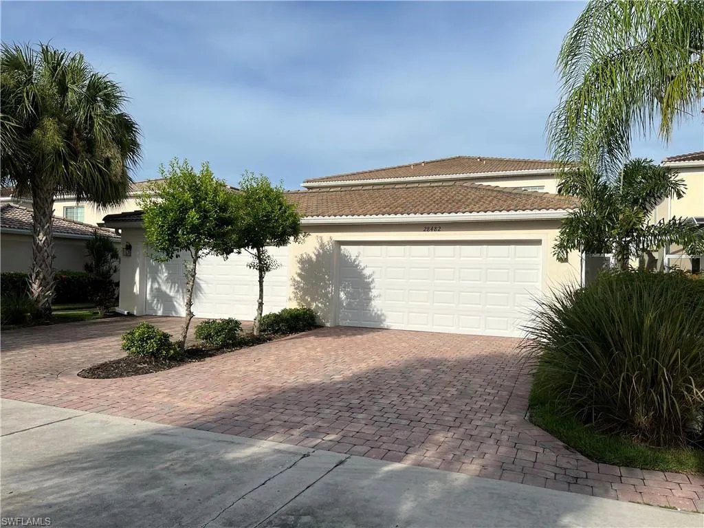 Bonita Springs, Florida 34135, United States, 3 Bedrooms Bedrooms, ,3 BathroomsBathrooms,Residential,Active,117913