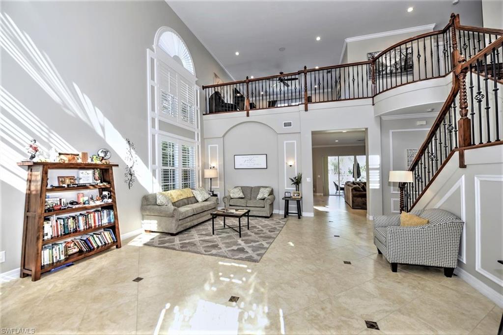 SATURNIA LAKES - Residential