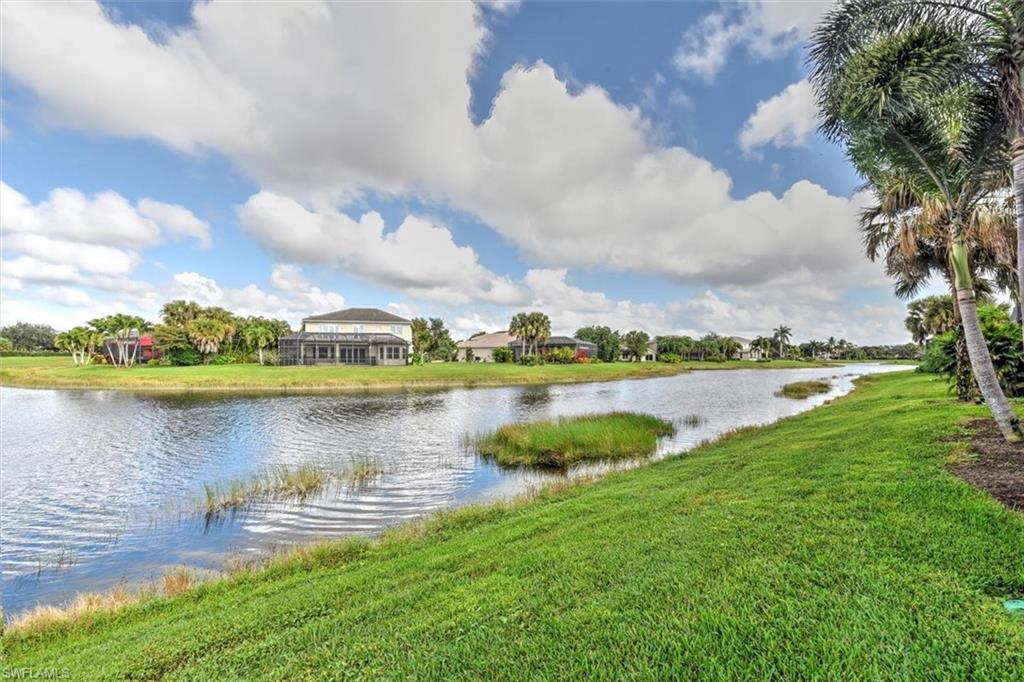 SATURNIA LAKES - Residential