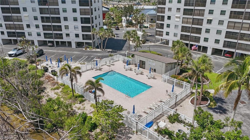ESTERO COVE CONDO - Residential
