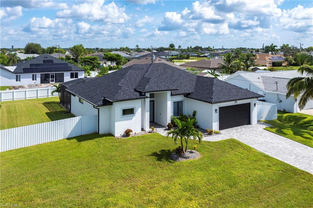 CAPE CORAL - Residential