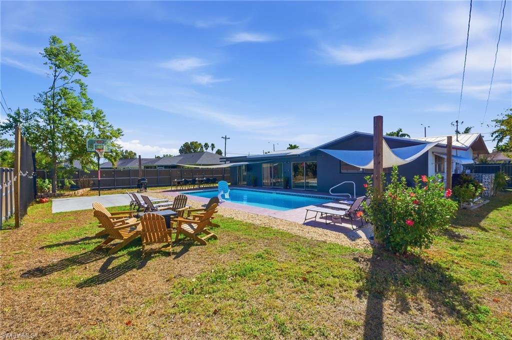 COUNTRY CLUB - Residential Lease