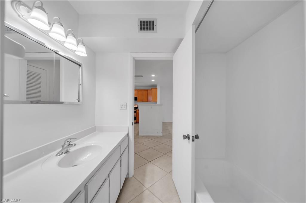 GREENWOOD CONDO - Residential