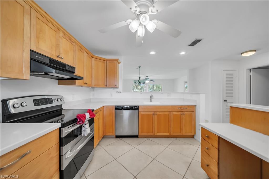 GREENWOOD CONDO - Residential