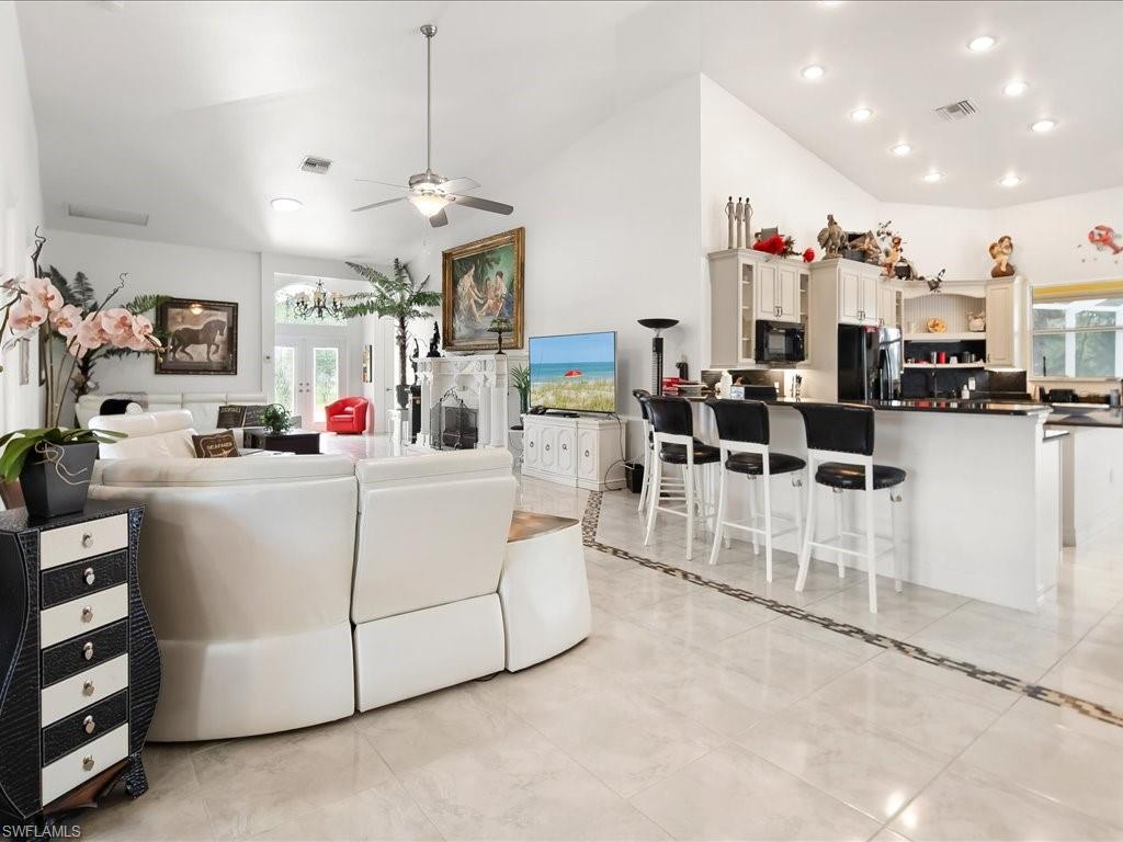 BELL VILLA - Residential