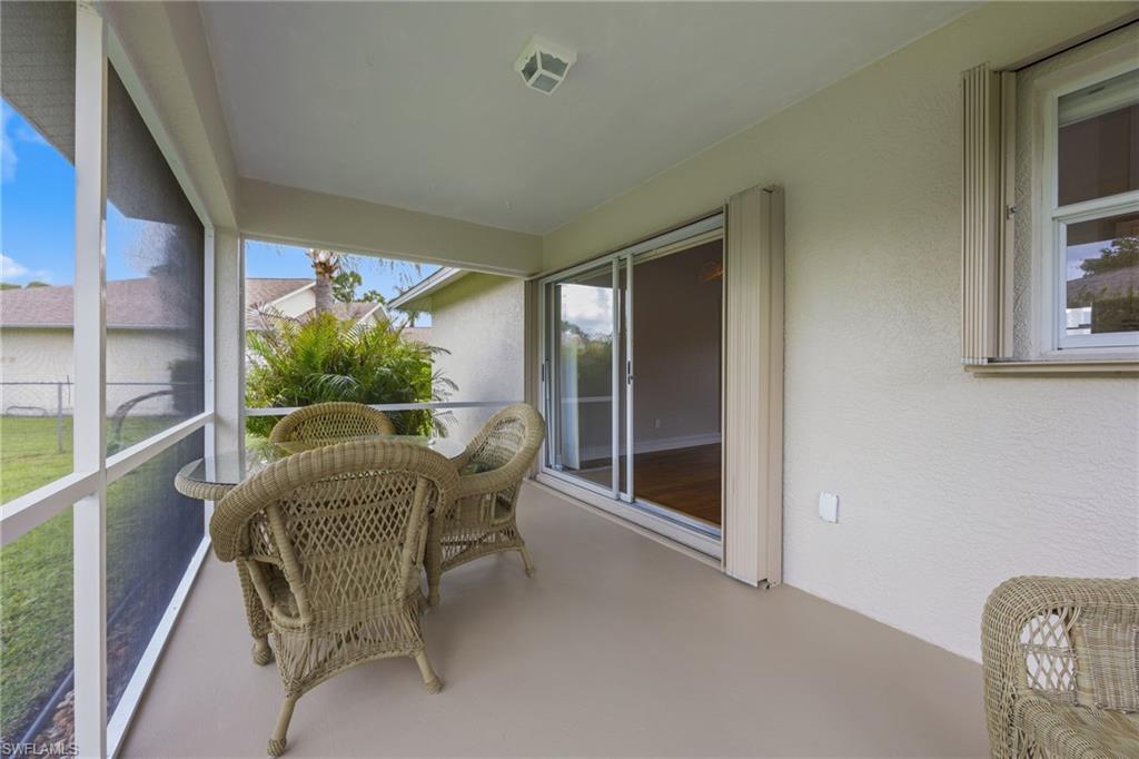 VARSITY LAKES - Residential