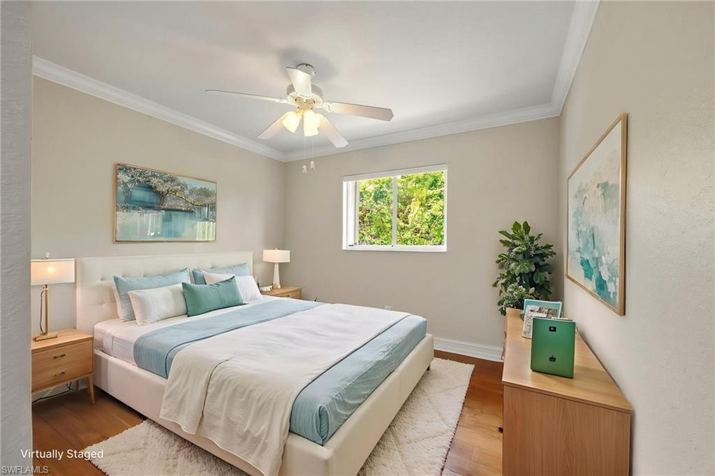 VARSITY LAKES - Residential