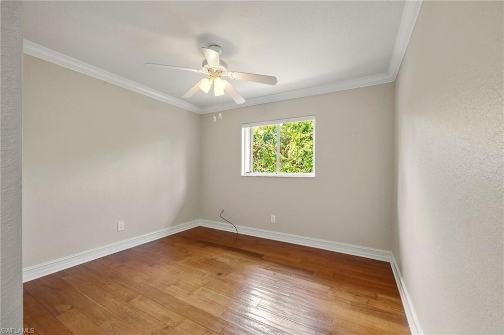 VARSITY LAKES - Residential