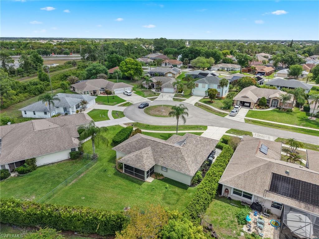 VARSITY LAKES - Residential