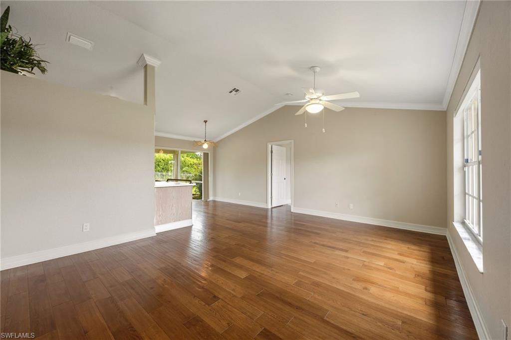 VARSITY LAKES - Residential