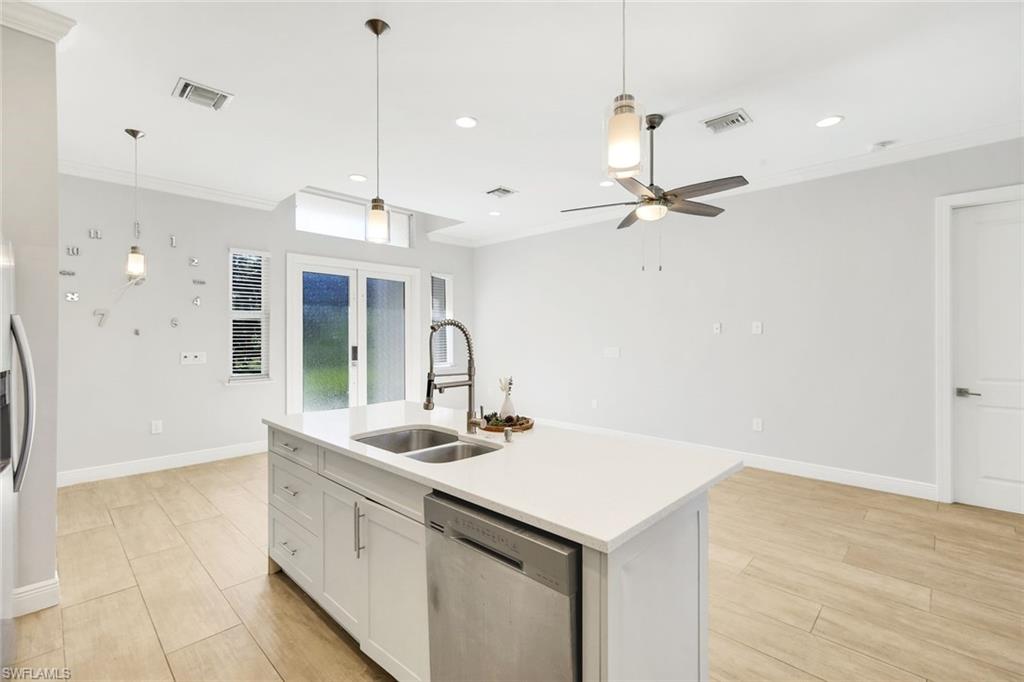 GOLDEN GATE ESTATES - Residential