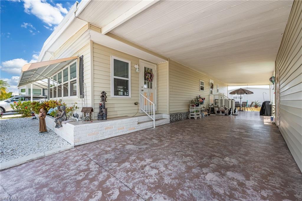 SIX LAKES COUNTRY CLUB - Residential