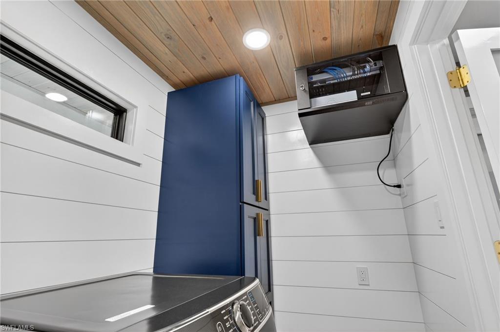 KNIGHTS BOKEELIA ISLE - Residential