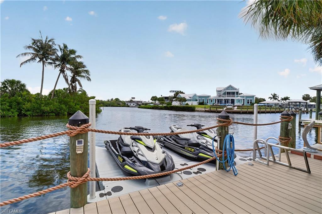 KNIGHTS BOKEELIA ISLE - Residential