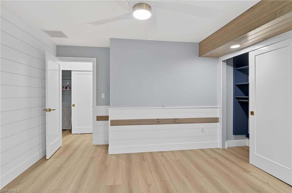 KNIGHTS BOKEELIA ISLE - Residential