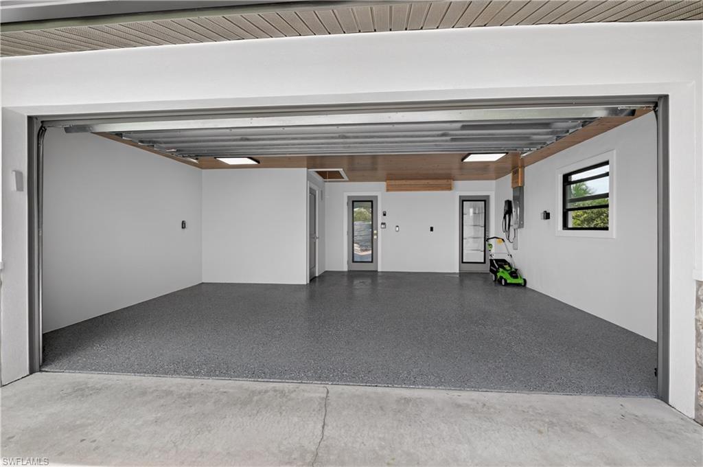 KNIGHTS BOKEELIA ISLE - Residential