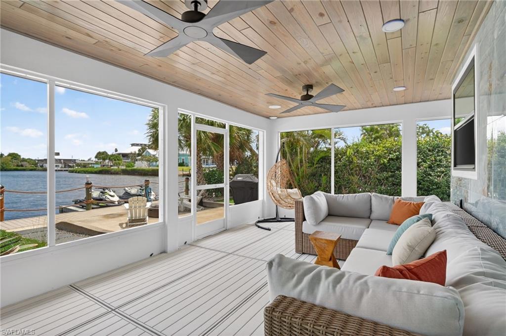 KNIGHTS BOKEELIA ISLE - Residential