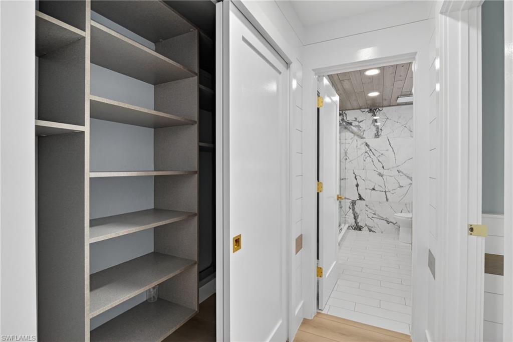 KNIGHTS BOKEELIA ISLE - Residential