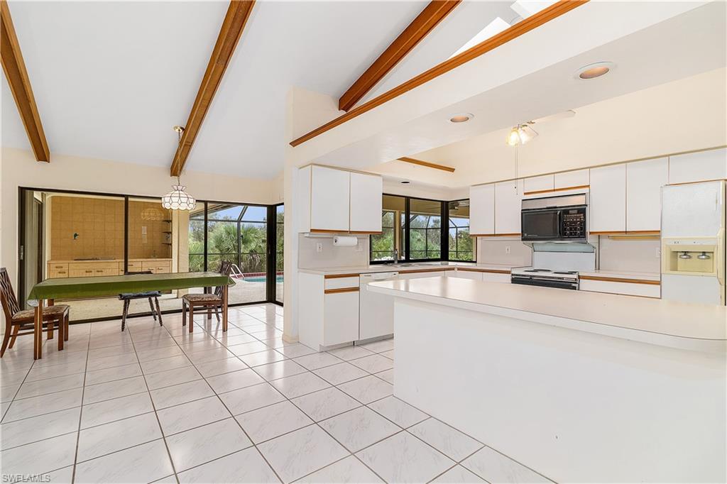 CALOOSA ESTATES - Residential