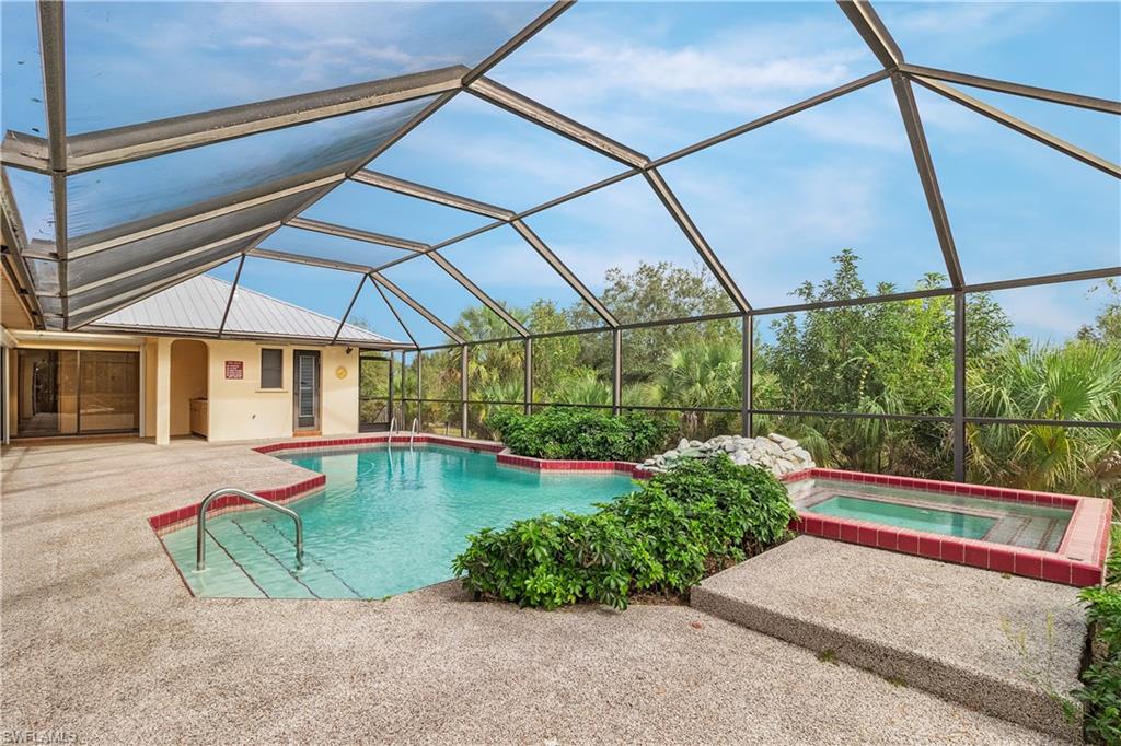 CALOOSA ESTATES - Residential