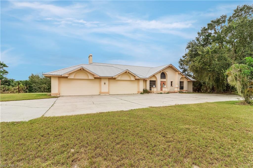 CALOOSA ESTATES - Residential